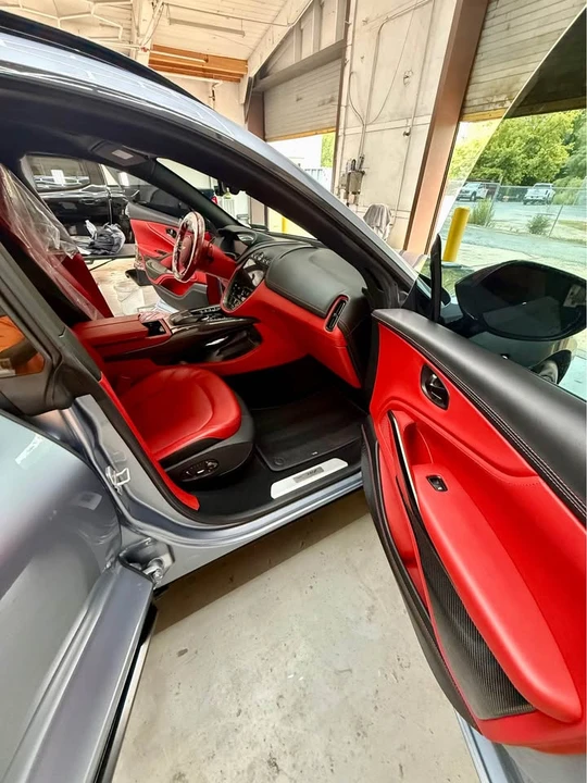 2021 Aston Martin DBX - Image 15 of 19