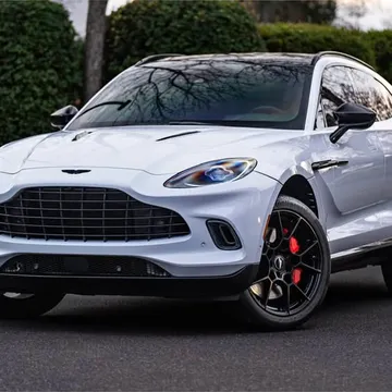 2021 Aston Martin DBX