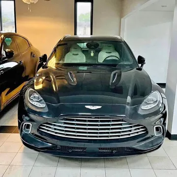 2021 Aston Martin DBX Sport Utility 4D