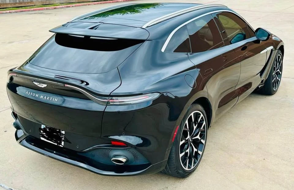 2021 Aston Martin DBX - Image 13 of 20