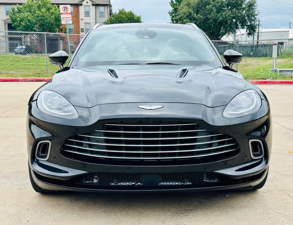 2021 Aston Martin DBX - Image 7 of 20