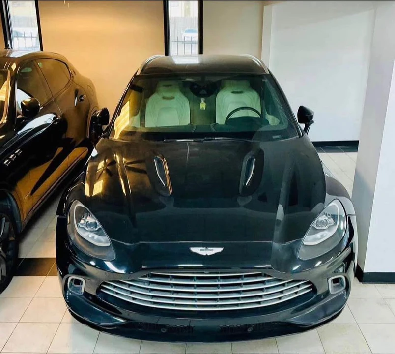 2021 Aston Martin DBX - Image 2 of 20