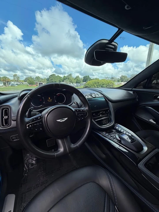 2021 Aston Martin DBX - Image 4 of 18