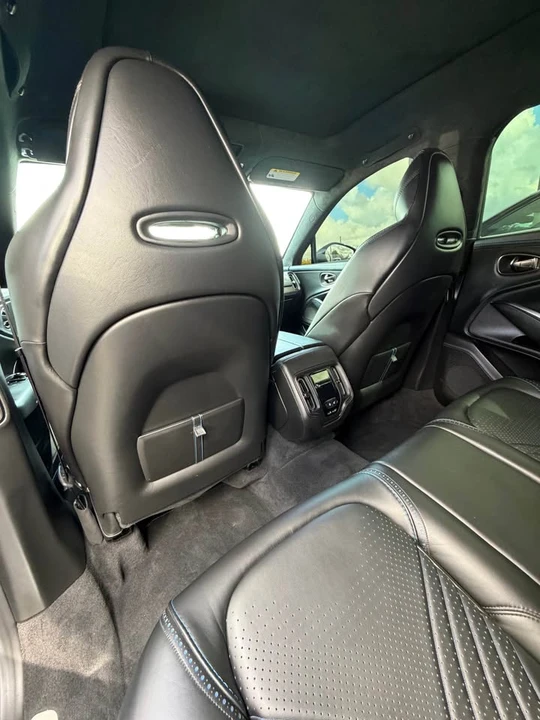 2021 Aston Martin DBX - Image 11 of 18