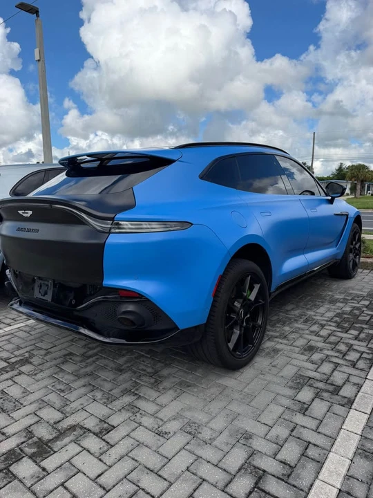 2021 Aston Martin DBX - Image 16 of 18