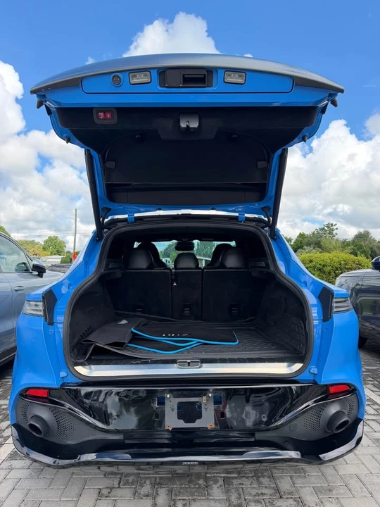 2021 Aston Martin DBX - Image 13 of 18