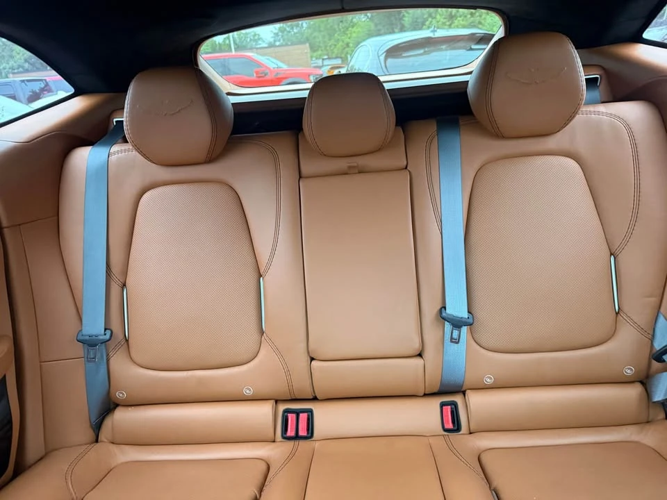2021 Aston Martin DBX - Image 7 of 9
