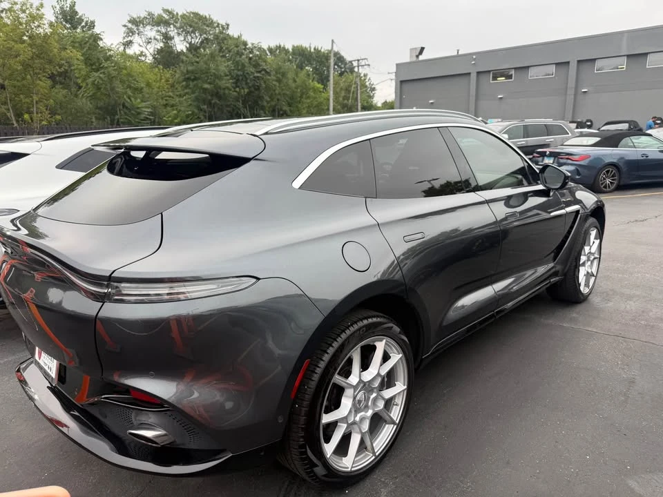 2021 Aston Martin DBX - Image 8 of 9