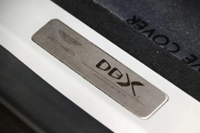 2021 Aston Martin DBX - Image 16 of 31