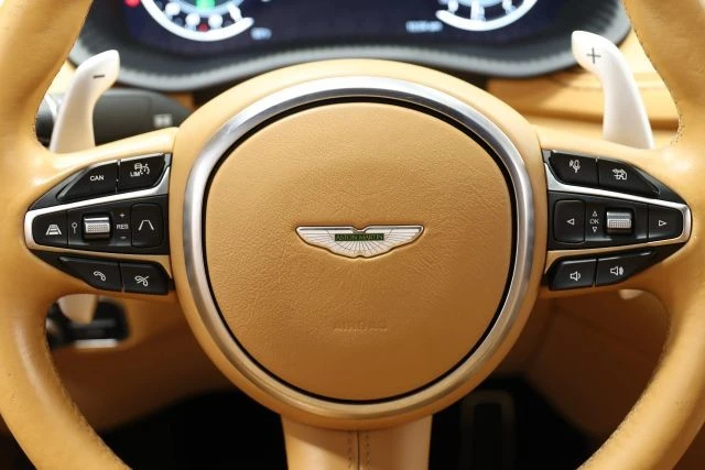 2021 Aston Martin DBX - Image 28 of 31