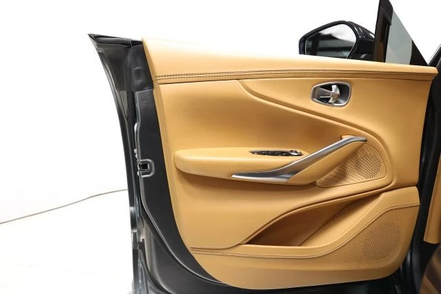 2021 Aston Martin DBX - Image 10 of 31
