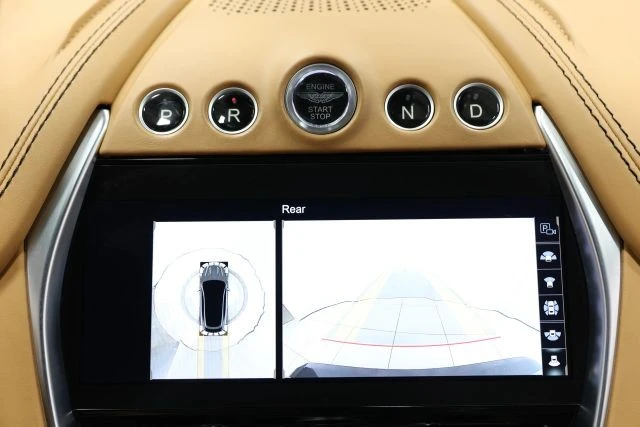 2021 Aston Martin DBX - Image 31 of 31