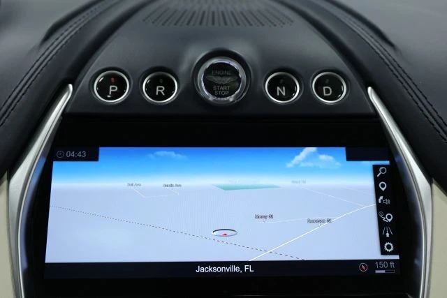 2021 Aston Martin DBX - Image 31 of 31