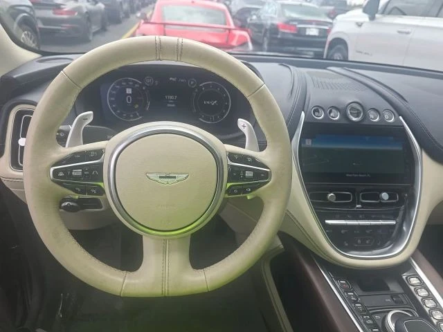 2021 Aston Martin DBX - Image 5 of 14