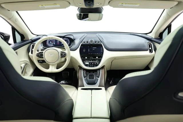 2021 Aston Martin DBX - Image 31 of 31