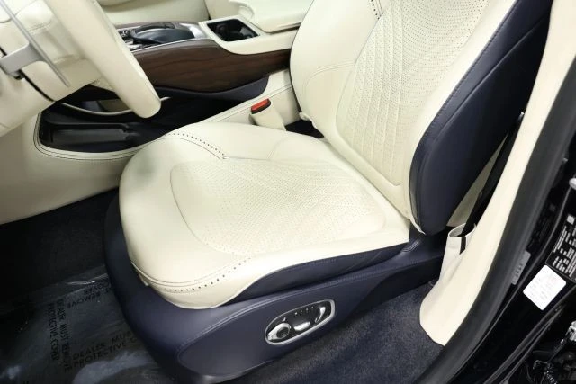 2021 Aston Martin DBX - Image 18 of 31