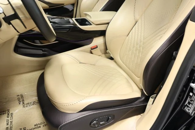 2021 Aston Martin DBX - Image 19 of 21