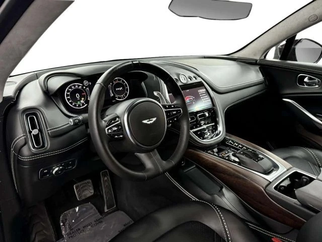 2021 Aston Martin DBX - Image 9 of 12