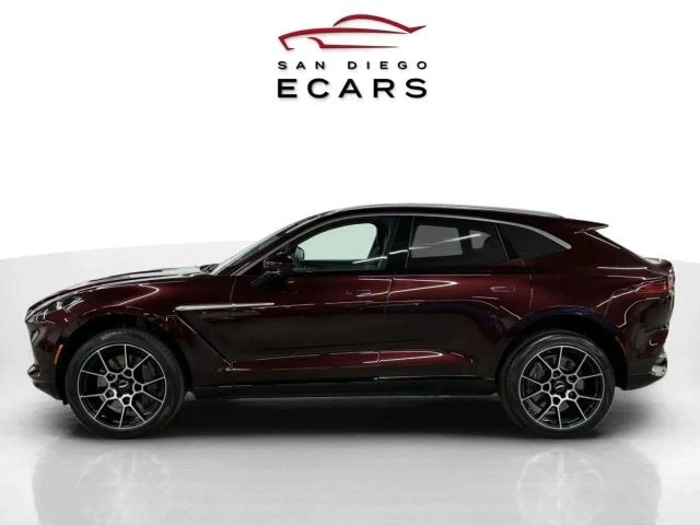 2021 Aston Martin DBX - Image 8 of 12