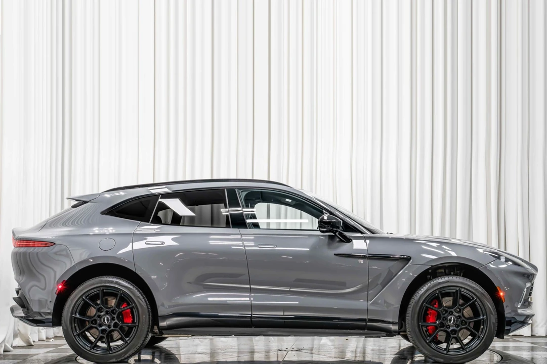 2021 Aston Martin DBX - Image 2 of 12