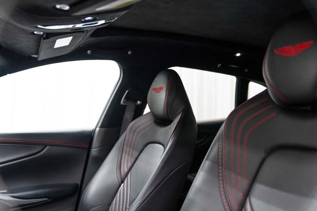2021 Aston Martin DBX - Image 13 of 21