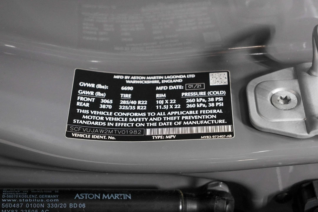 2021 Aston Martin DBX - Image 16 of 21