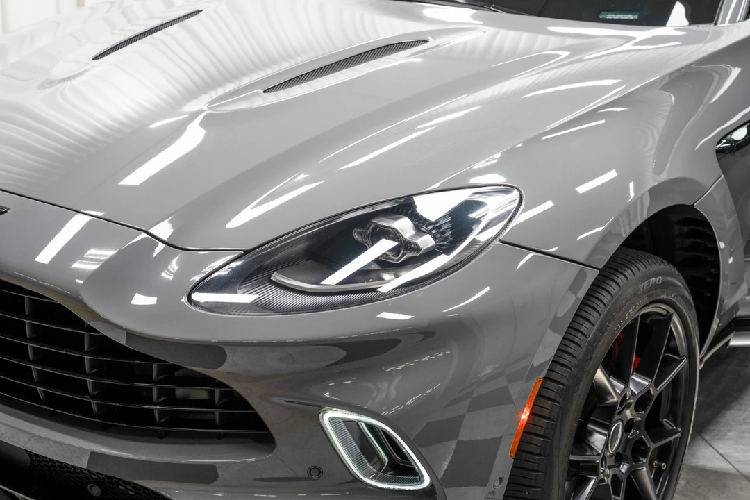 2021 Aston Martin DBX - Image 19 of 21