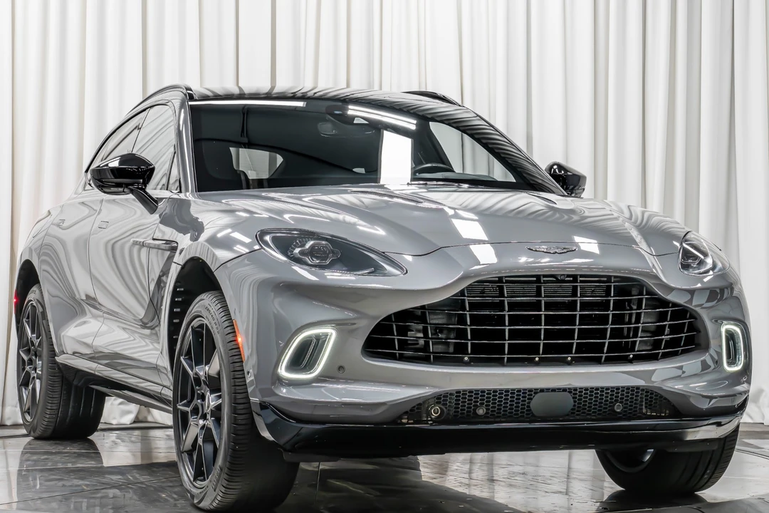 2021 Aston Martin DBX - Image 3 of 12