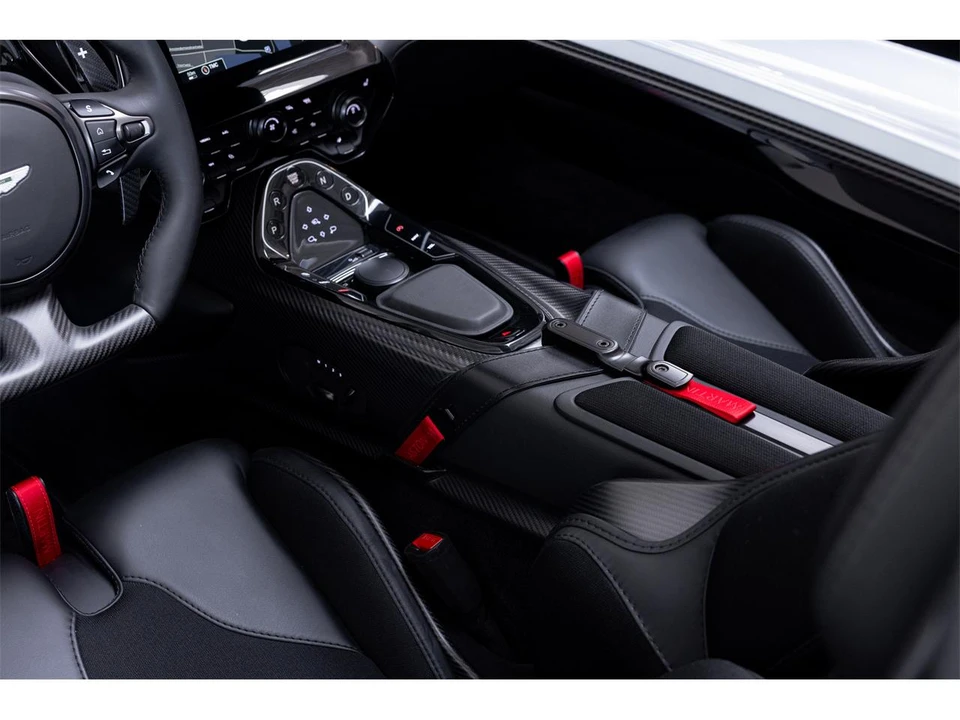 2021 Aston Martin V12 Vantage (2022+) - Image 18 of 31