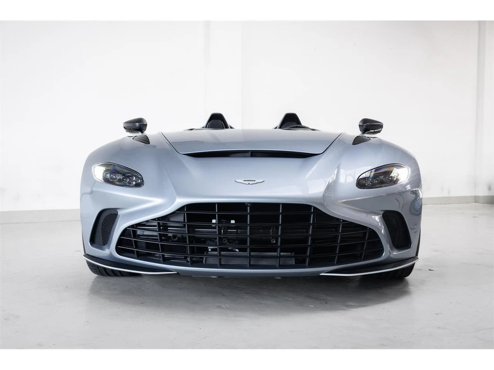 2021 Aston Martin V12 Vantage (2022+) - Image 2 of 31