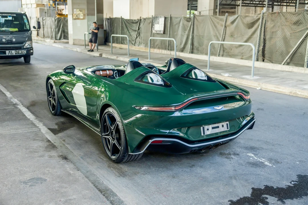 2021 Aston Martin Vantage - Image 21 of 21
