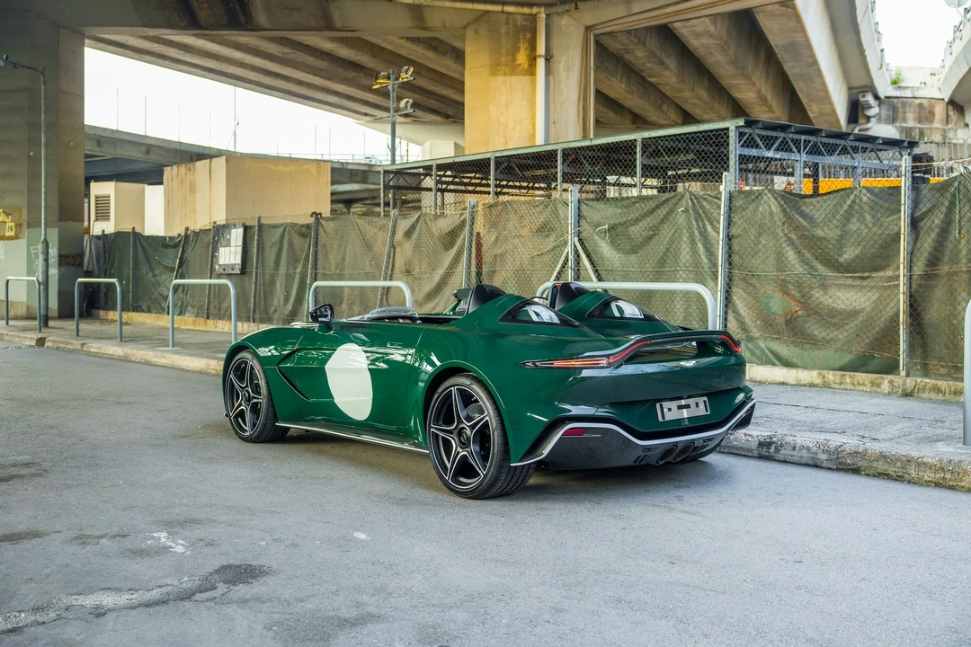 2021 Aston Martin Vantage - Image 5 of 21