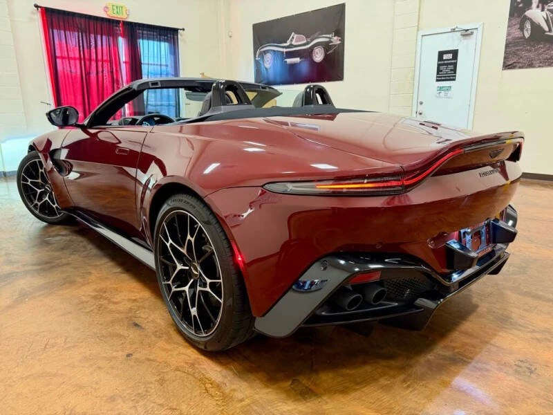 2021 Aston Martin V8 Vantage (2019+) - Image 3 of 20