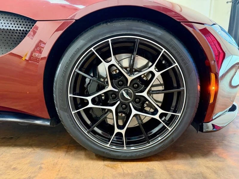 2021 Aston Martin V8 Vantage (2019+) - Image 12 of 19