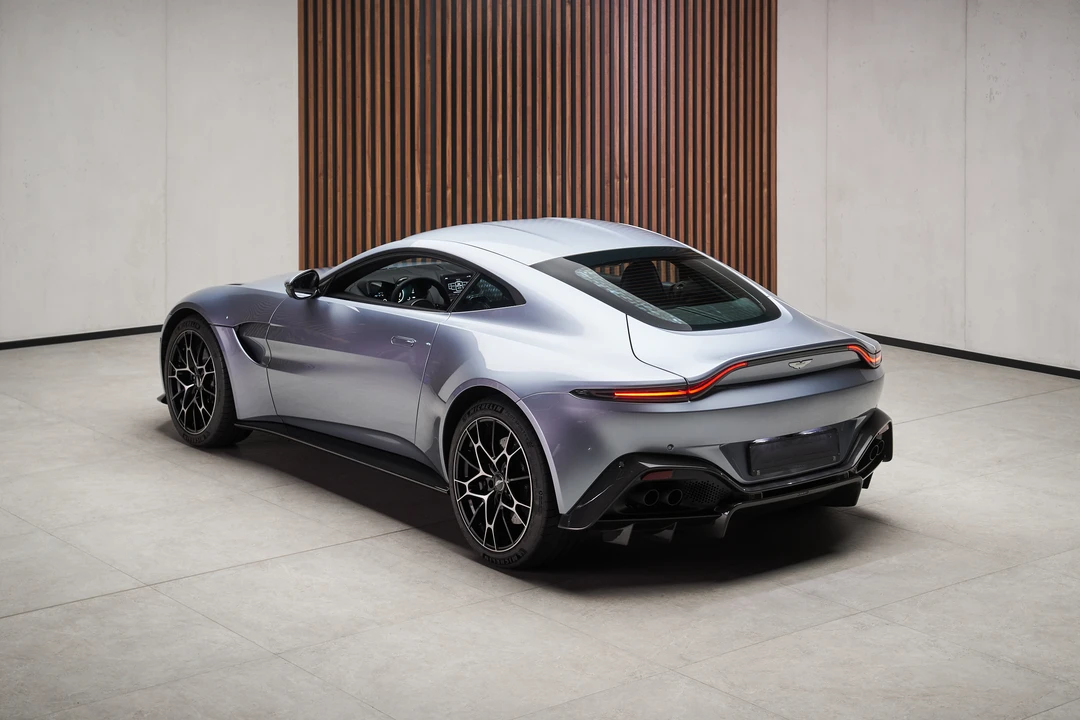 2021 Aston Martin V8 Vantage (2019+) - Image 16 of 31