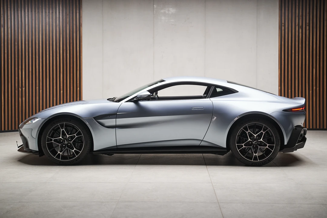 2021 Aston Martin V8 Vantage (2019+) - Image 7 of 31
