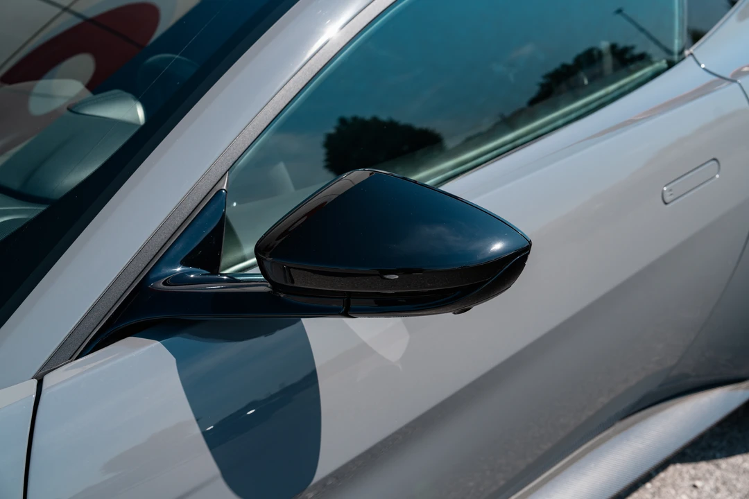 2021 Aston Martin V8 Vantage (2019+) - Image 17 of 31