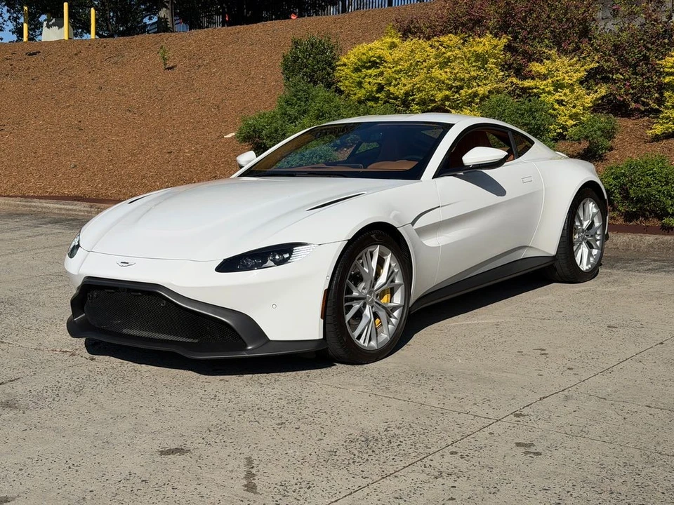 2021 Aston Martin V8 Vantage (2019+) - Image 20 of 31