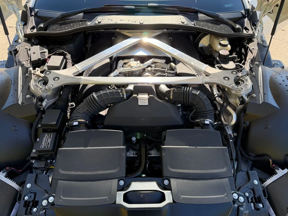 2021 Aston Martin V8 Vantage (2019+) - Image 21 of 31