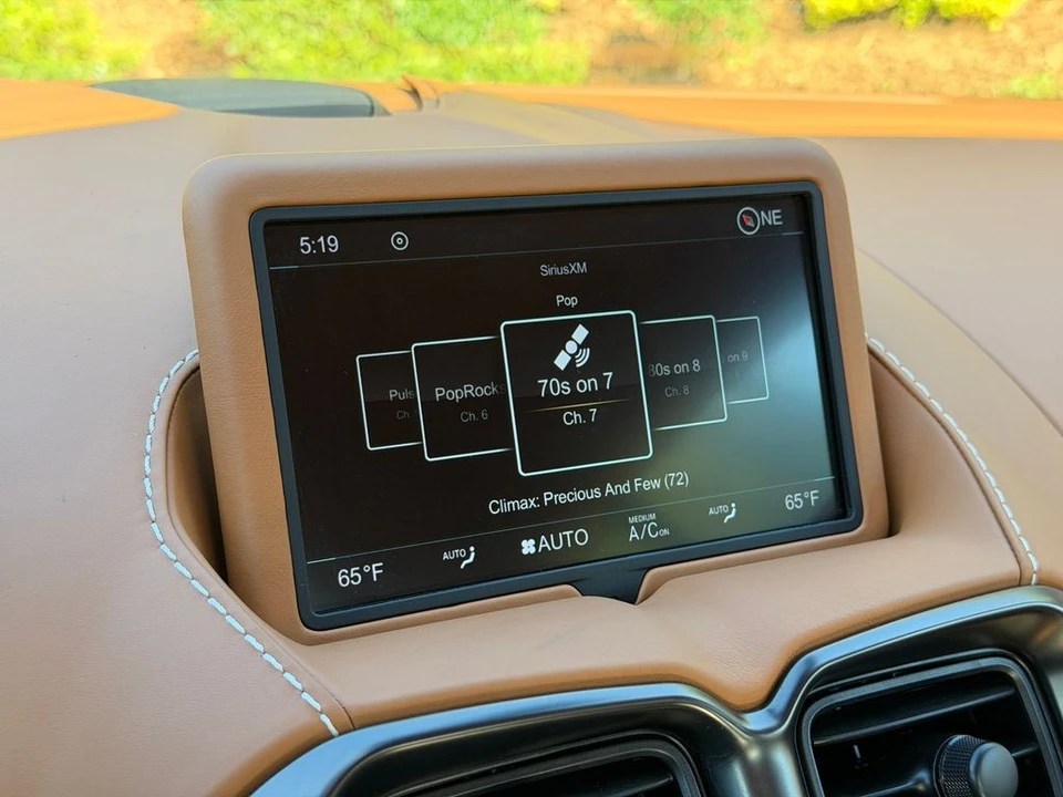 2021 Aston Martin V8 Vantage (2019+) - Image 27 of 31