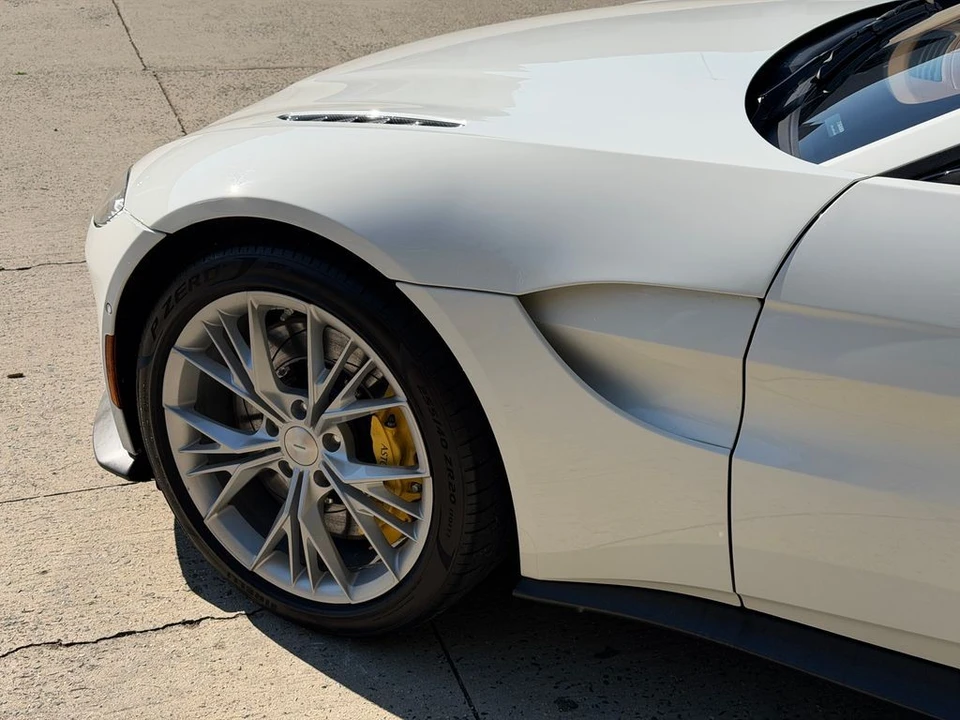 2021 Aston Martin V8 Vantage (2019+) - Image 11 of 31