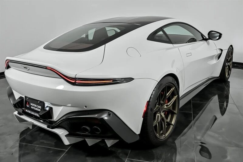 2021 Aston Martin V8 Vantage (2019+) - Image 11 of 21