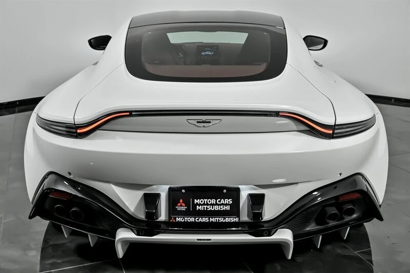 2021 Aston Martin V8 Vantage (2019+) - Image 10 of 21