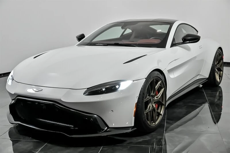 2021 Aston Martin V8 Vantage (2019+) - Image 5 of 21