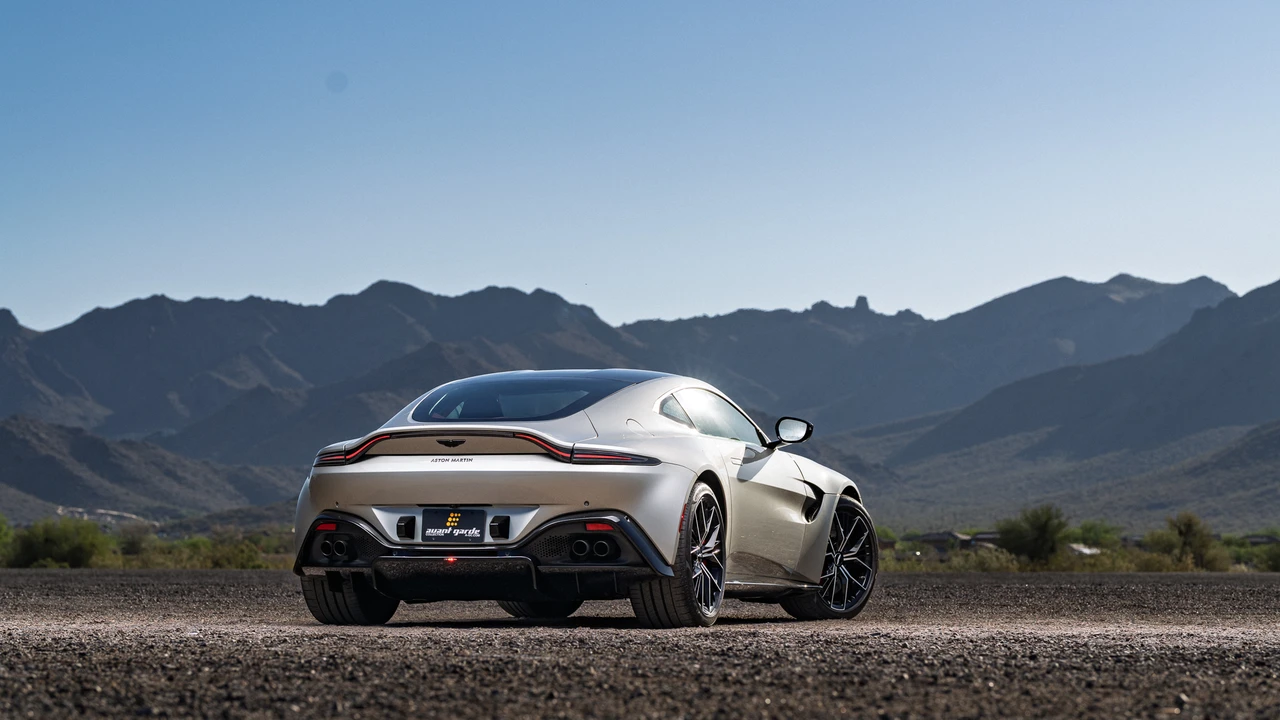 2021 Aston Martin V8 Vantage (2019+) - Image 20 of 31