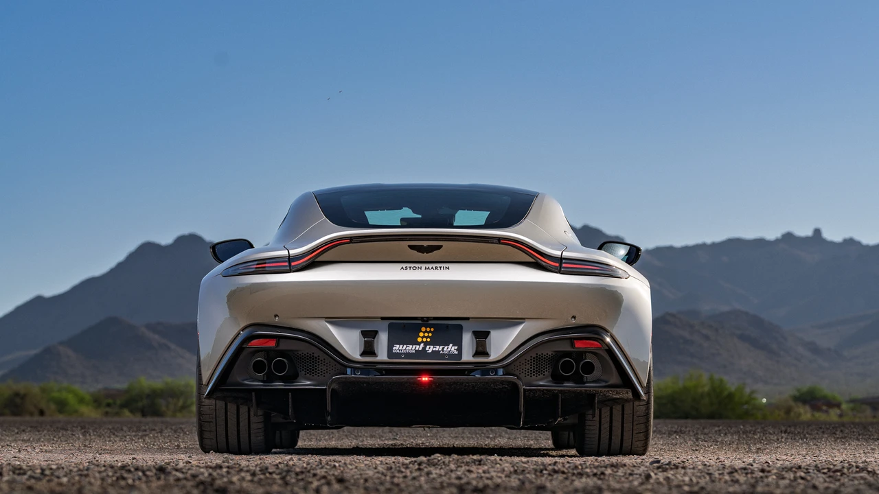 2021 Aston Martin V8 Vantage (2019+) - Image 23 of 31
