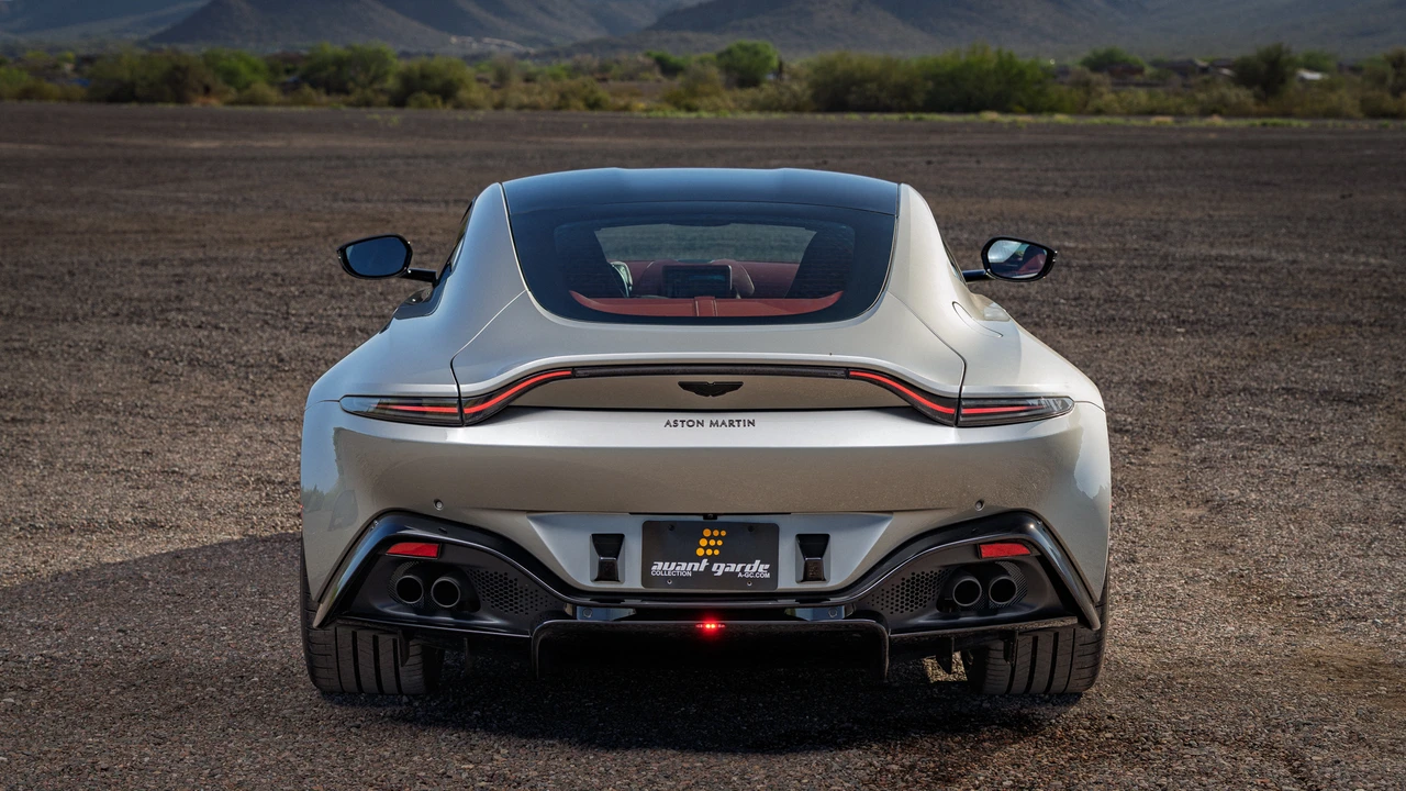 2021 Aston Martin V8 Vantage (2019+) - Image 25 of 31