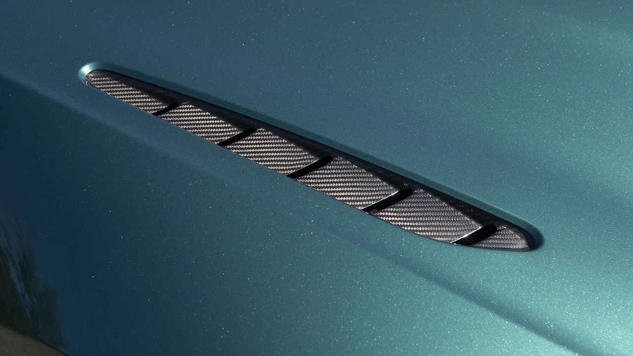 2021 Aston Martin V8 Vantage (2019+) - Image 29 of 31