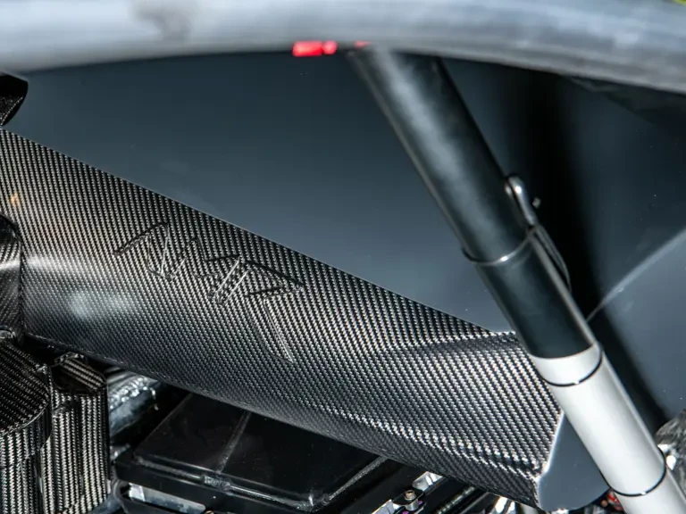 2021 Aston Martin Vantage - Image 30 of 31
