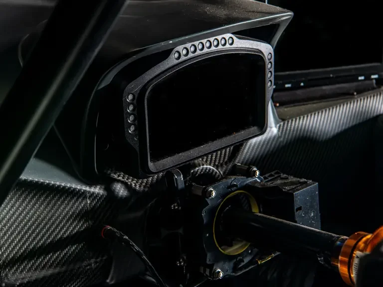 2021 Aston Martin Vantage - Image 27 of 31